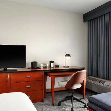 Courtyard By Marriott Minneapolis-St. Paul Airport Mendota Heights Zewnętrze zdjęcie
